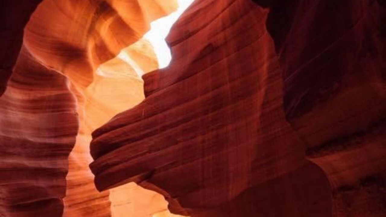 Exploring Lower Antelope Canyon Geology - Slot Canyon | Ken's Tours ...