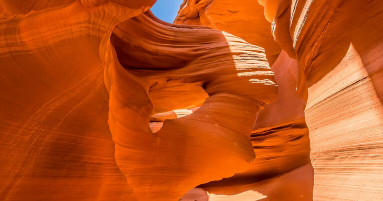 What to Expect on a Spring Tour of the Lower Antelope Canyon