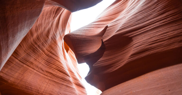 How to Capture Stunning Lower Antelope Canyon Photos with Any Camera