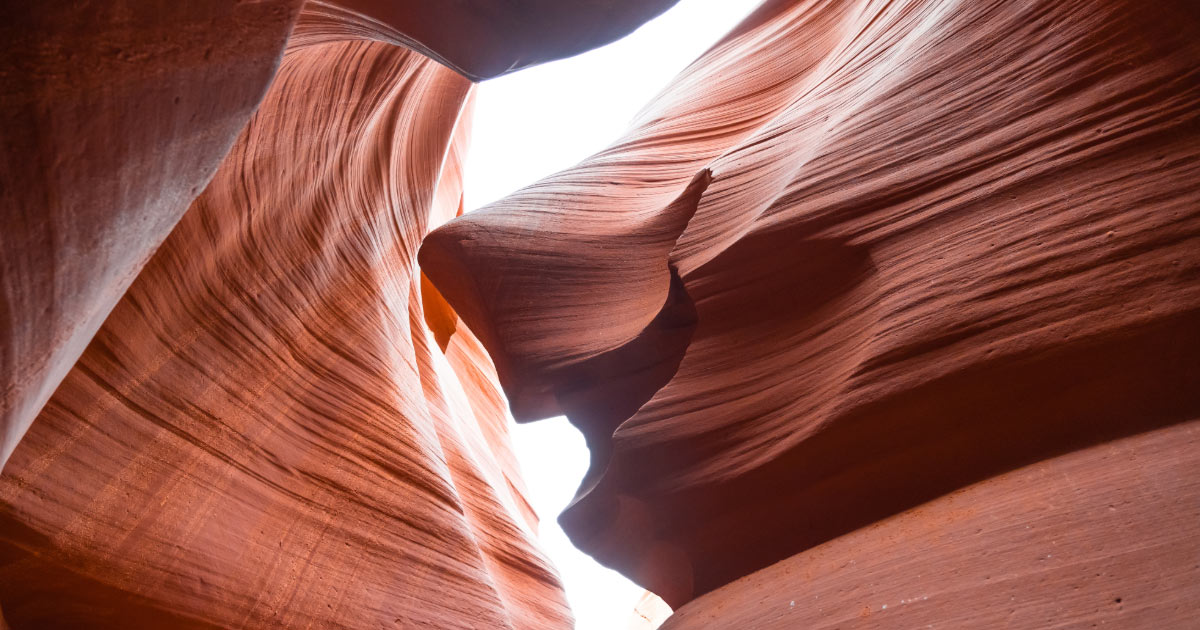 How to Capture Stunning Lower Antelope Canyon Photos with Any Camera