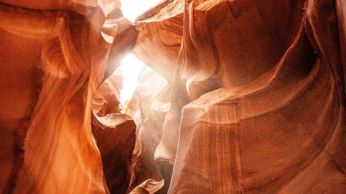 Light beam in Lower Antelope Canyo